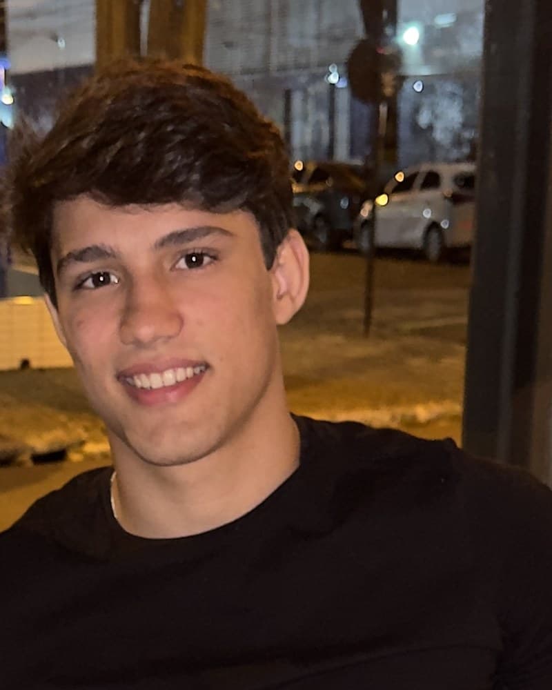 Retrato de João Vitor Chaves